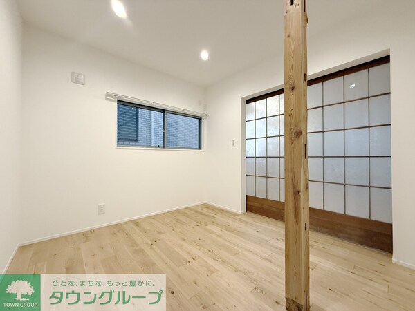 寝室(タウンハウジング調布店まで♪)