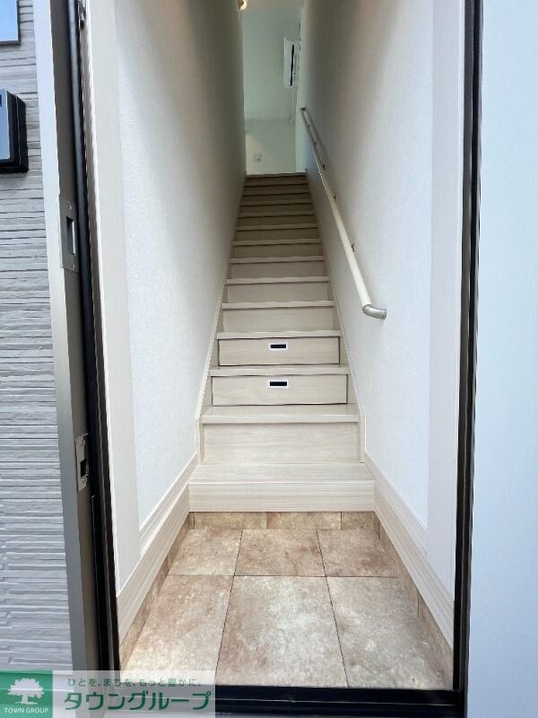 玄関(★お問い合わせはタウンハウジングまで★)