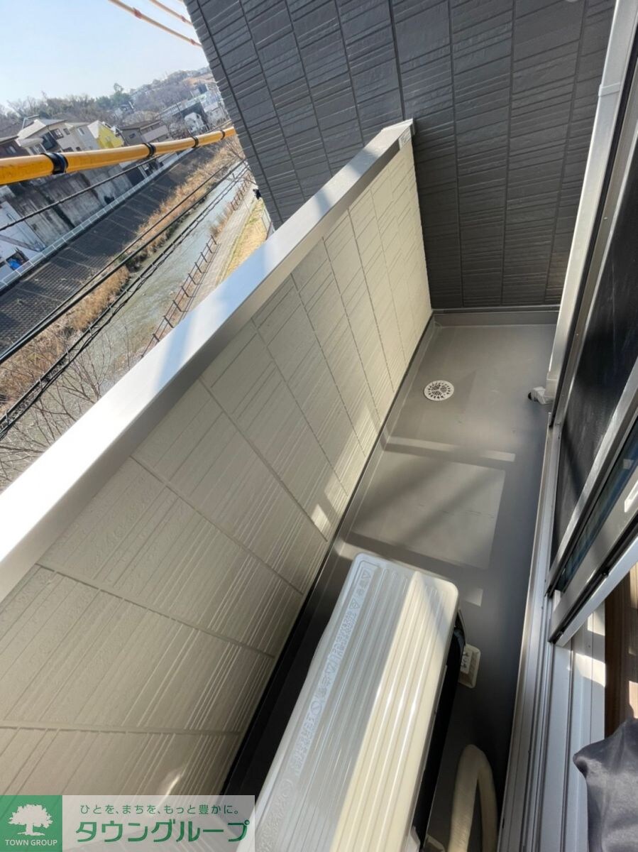 バルコニー(★お問い合わせはタウンハウジング聖蹟桜ヶ丘店まで★)