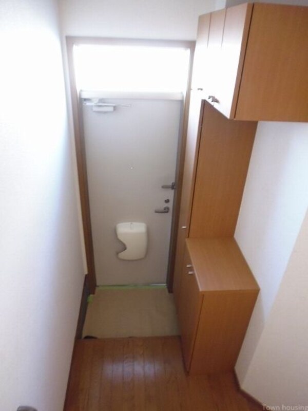 玄関(★お部屋探しは株式会社タウンハウジング東京まで★)