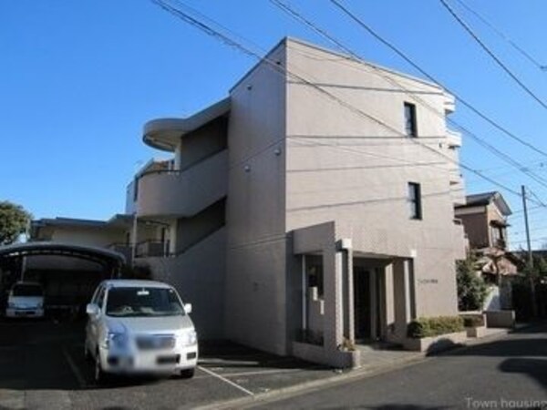 駐車場(★お部屋探しはタウンハウジング高幡不動店まで★)