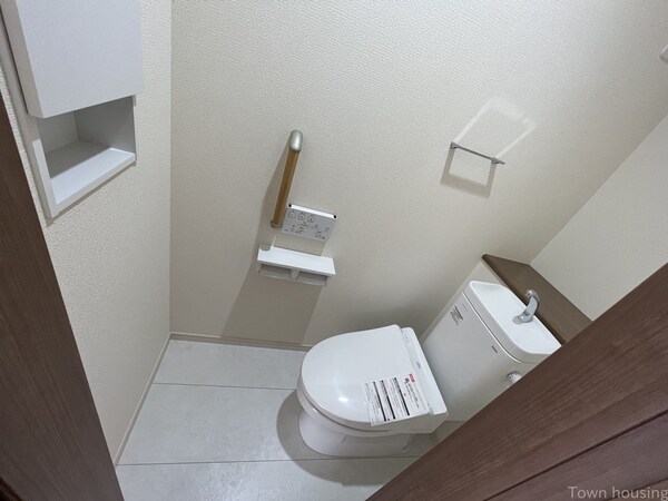 トイレ(★お部屋探しはタウンハウジングまで★)