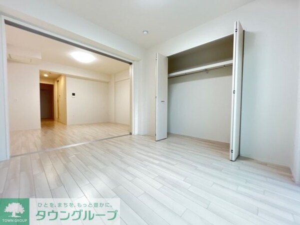 リビング・居室(★お部屋探しは株式会社タウンハウジング東京まで★)