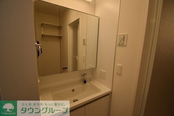 洗面(★お部屋探しはタウンハウジング高幡不動店まで★)