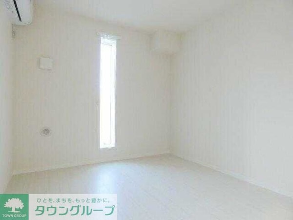 寝室(★お部屋探しは株式会社タウンハウジング東京まで★)