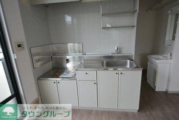 キッチン(★お部屋探しは株式会社タウンハウジング東京まで★)
