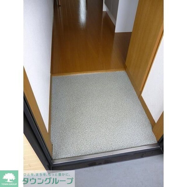 玄関(★お部屋探しは株式会社タウンハウジング東京まで★)