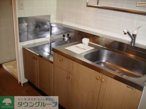 キッチン(★お部屋探しは株式会社タウンハウジング東京まで★)