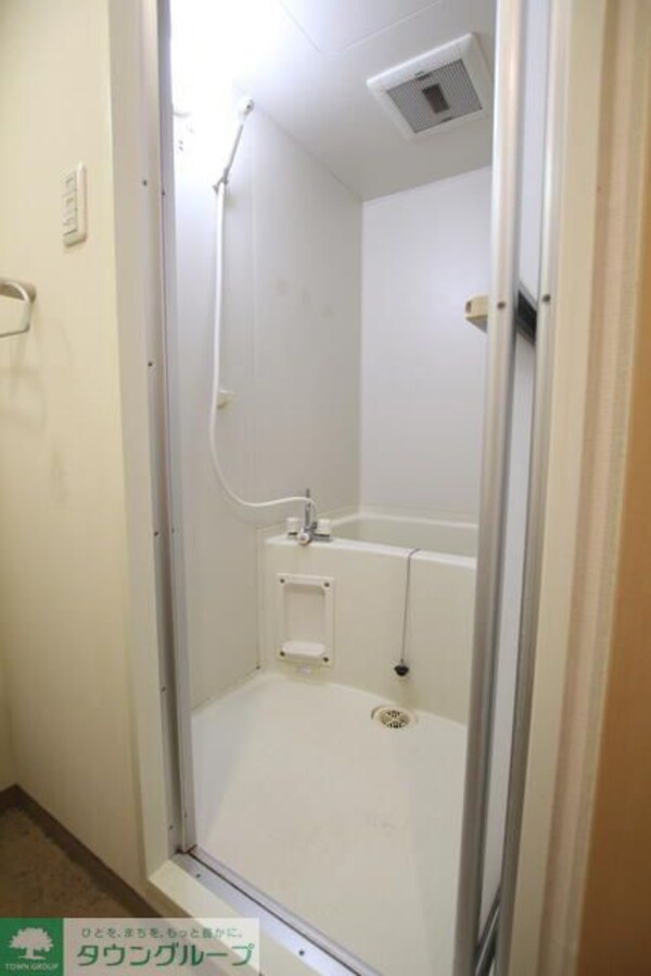 バス／シャワールーム等(★お部屋探しは株式会社タウンハウジング東京まで★)