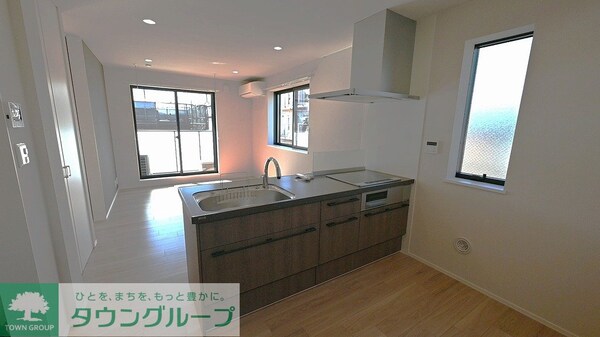 キッチン(★お部屋探しは株式会社タウンハウジング東京まで★)