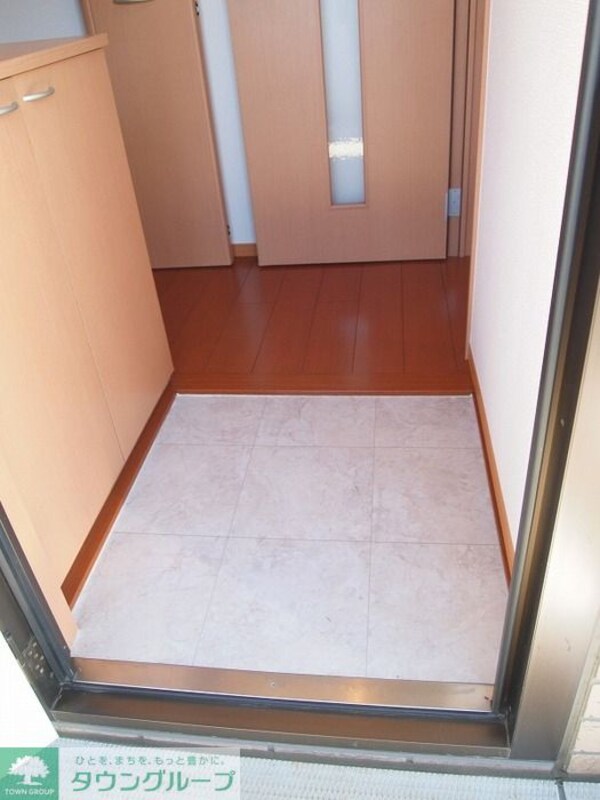 玄関(★お部屋探しは株式会社タウンハウジング東京まで★)