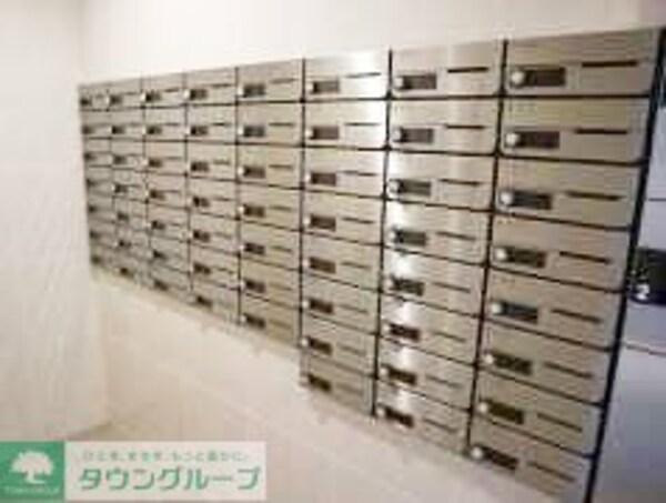 エントランス(★お部屋探しは株式会社タウンハウジング東京まで★)