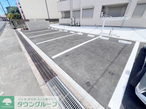 駐車場(★お部屋探しは株式会社タウンハウジング東京まで★)