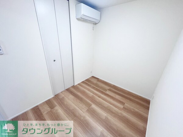 寝室(★お部屋探しは株式会社タウンハウジング東京まで★)
