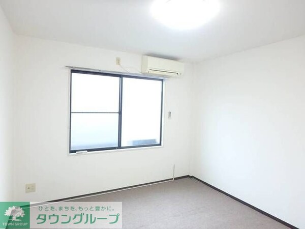 リビング・居室(★お部屋探しは株式会社タウンハウジング東京まで★)