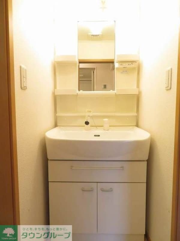 洗面(★お部屋探しは株式会社タウンハウジング東京まで★)