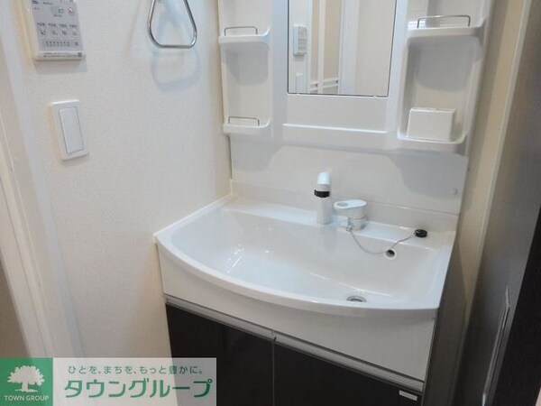 洗面(★お部屋探しは株式会社タウンハウジング東京まで★)