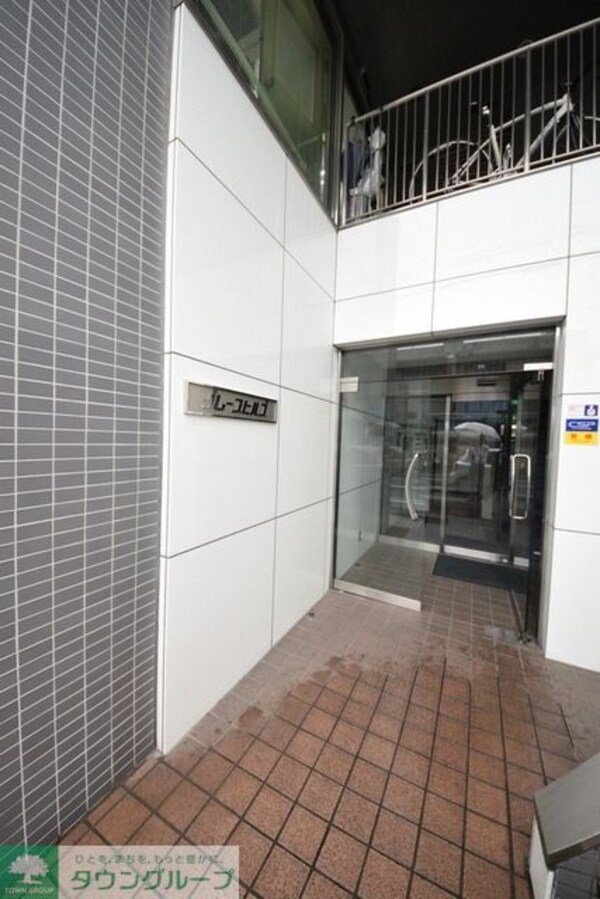 エントランス(★お部屋探しは株式会社タウンハウジング東京まで★)