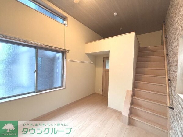 リビング・居室(★お部屋探しは株式会社タウンハウジング東京まで★)