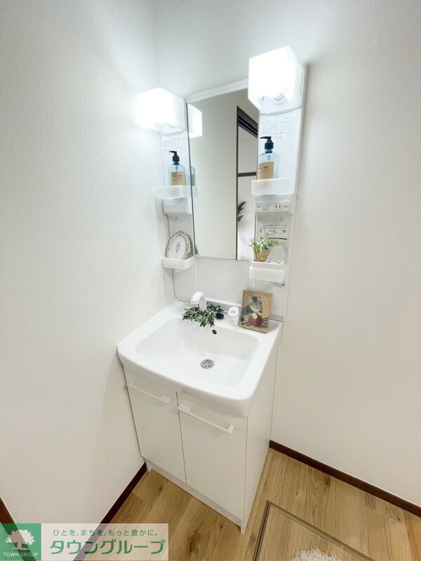 洗面(★お部屋探しは株式会社タウンハウジング東京まで★)