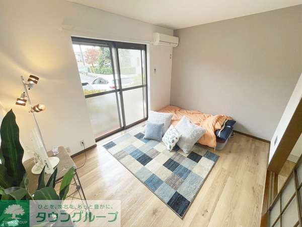 寝室(★お部屋探しは株式会社タウンハウジング東京まで★)