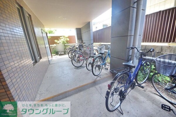 その他(★敷地内駐輪場★)