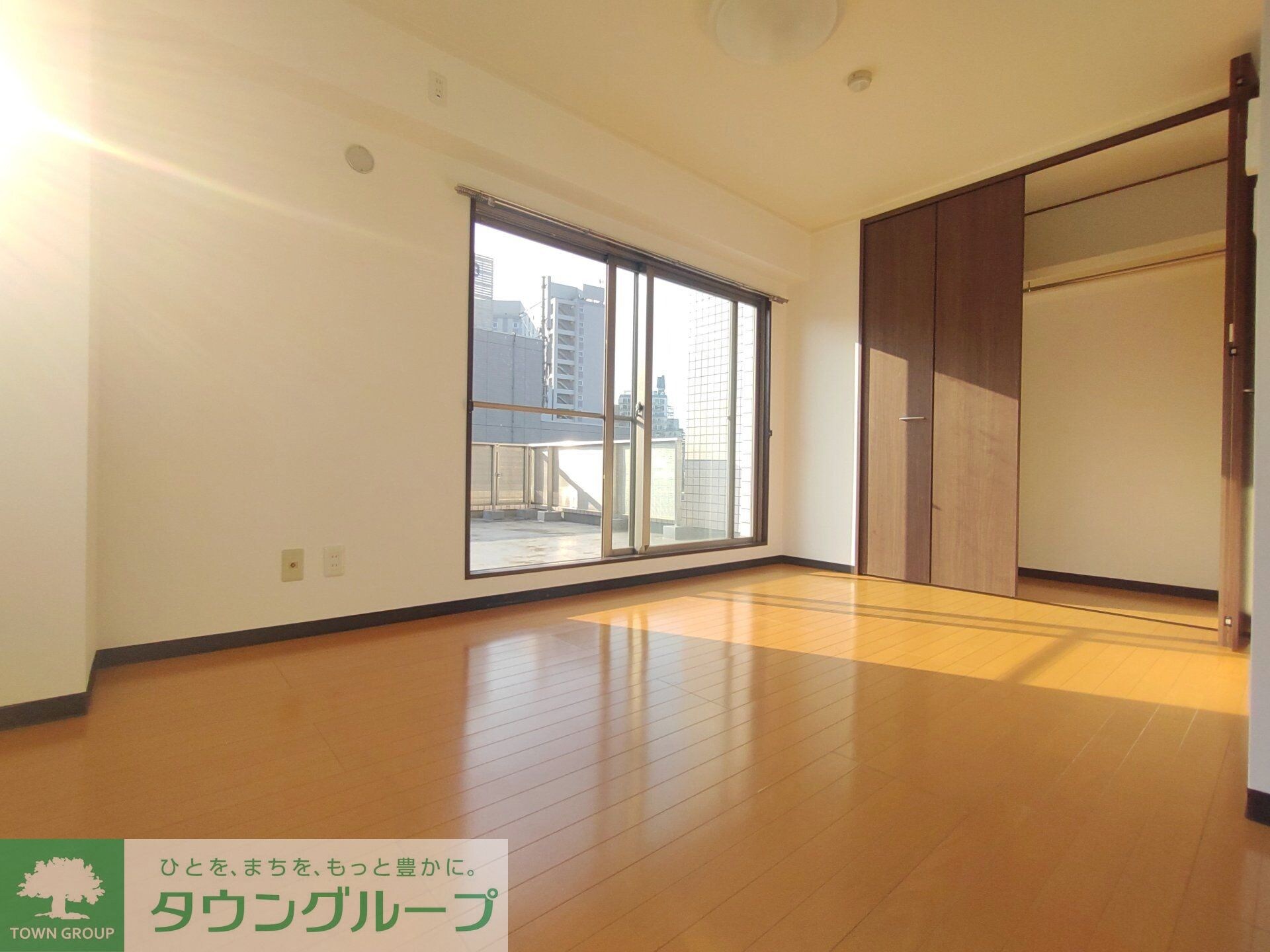 物件内観写真29　(リビング/居室)