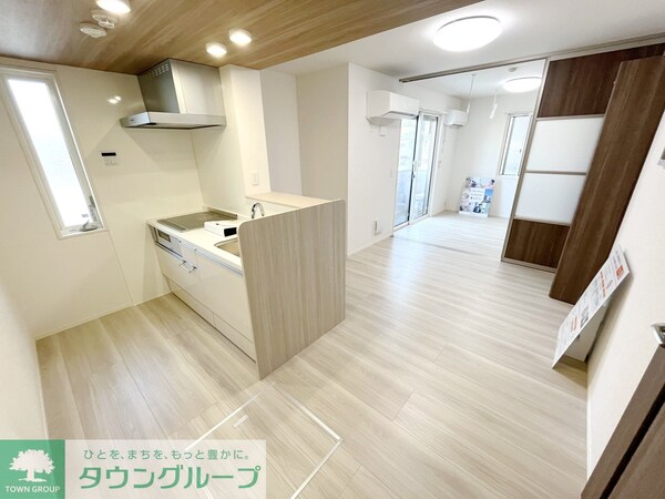 リビング・居室(★お部屋探しは株式会社タウンハウジング東京まで★)