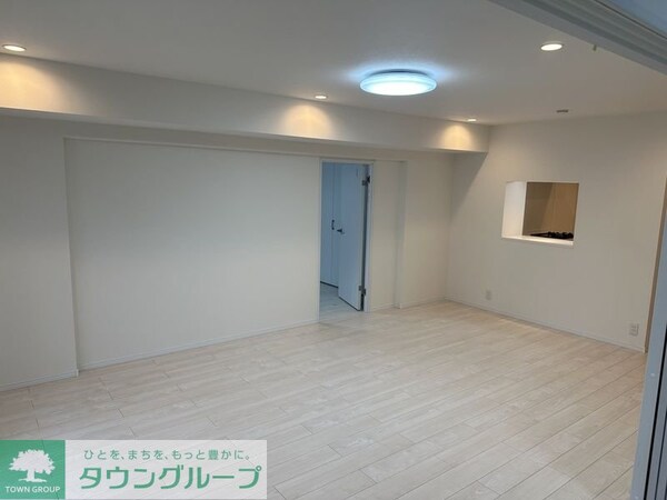 リビング・居室(★お部屋探しは株式会社タウンハウジング東京まで★)