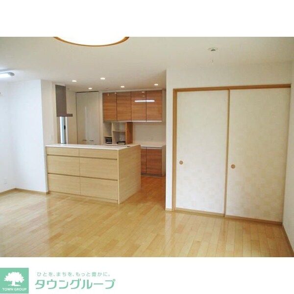 リビング・居室(★お部屋探しは株式会社タウンハウジング東京まで★)