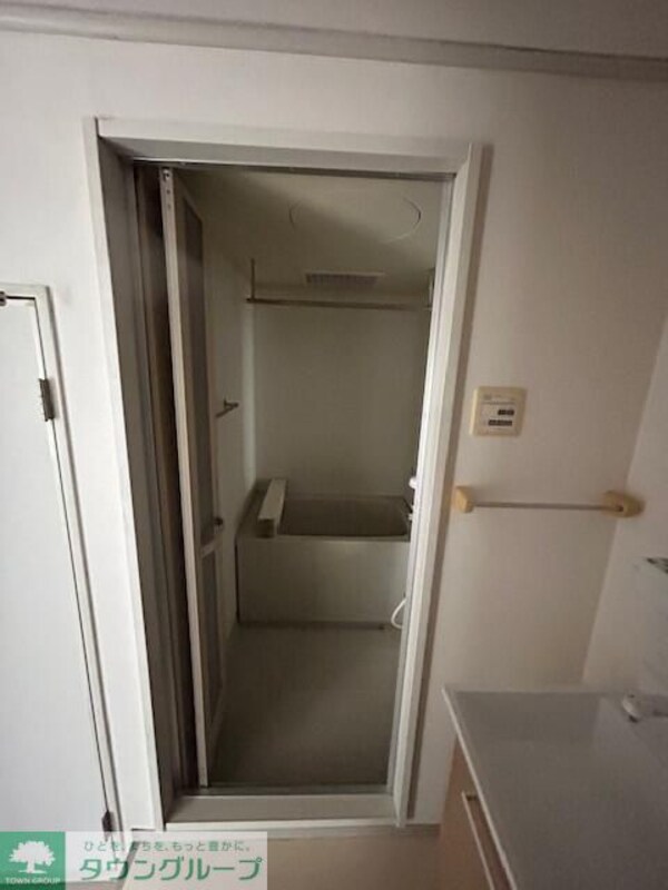 バス／シャワールーム等(★お部屋探しは株式会社タウンハウジング東京まで★)