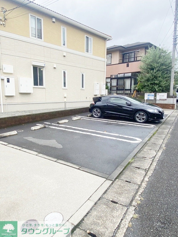 駐車場(★お問い合わせはタウンハウジング新百合ヶ丘店まで★)