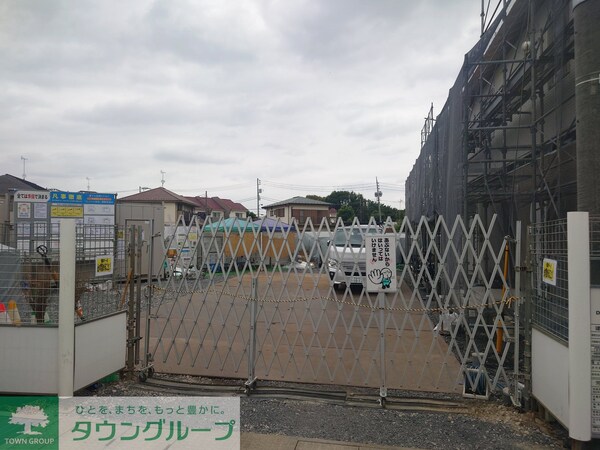 エントランス(庭)