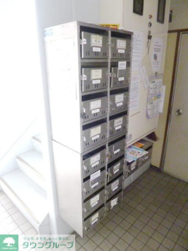 エントランス(★お部屋探しは株式会社タウンハウジング東京まで★)