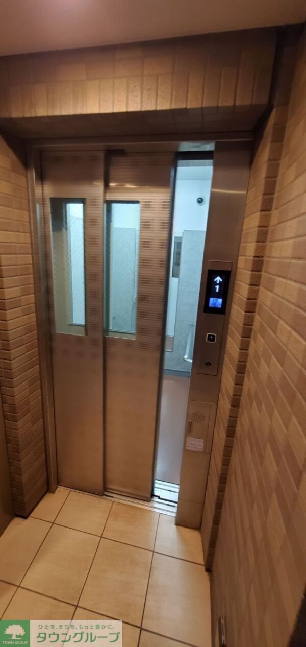 エントランス(★お部屋探しは、タウンハウジング多摩センター店へ★)