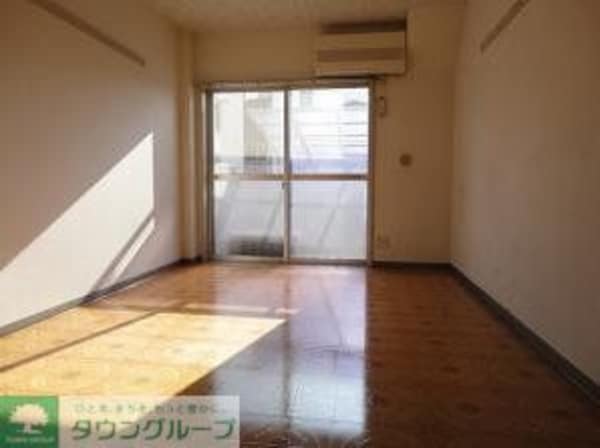 リビング・居室(★お部屋探しは株式会社タウンハウジング東京まで★)