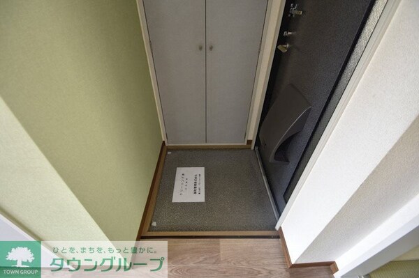 玄関(★お部屋探しは株式会社タウンハウジング東京まで★)