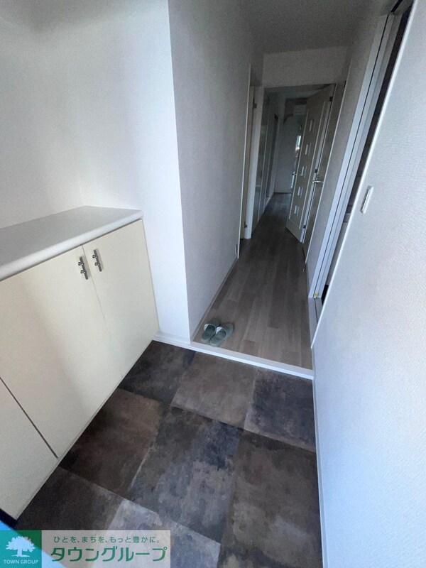 玄関(★お部屋探しは株式会社タウンハウジング東京まで★)