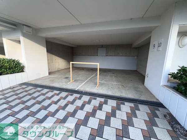 駐車場(★お部屋探しは株式会社タウンハウジング東京まで★)