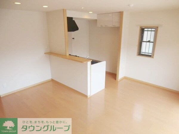 リビング・居室(★お部屋探しは株式会社タウンハウジング東京まで★)
