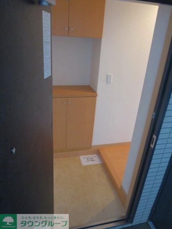 玄関(★お部屋探しは株式会社タウンハウジング東京まで★)