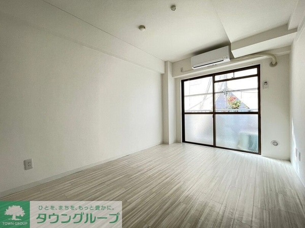 リビング・居室(★お部屋探しは株式会社タウンハウジング東京まで★)