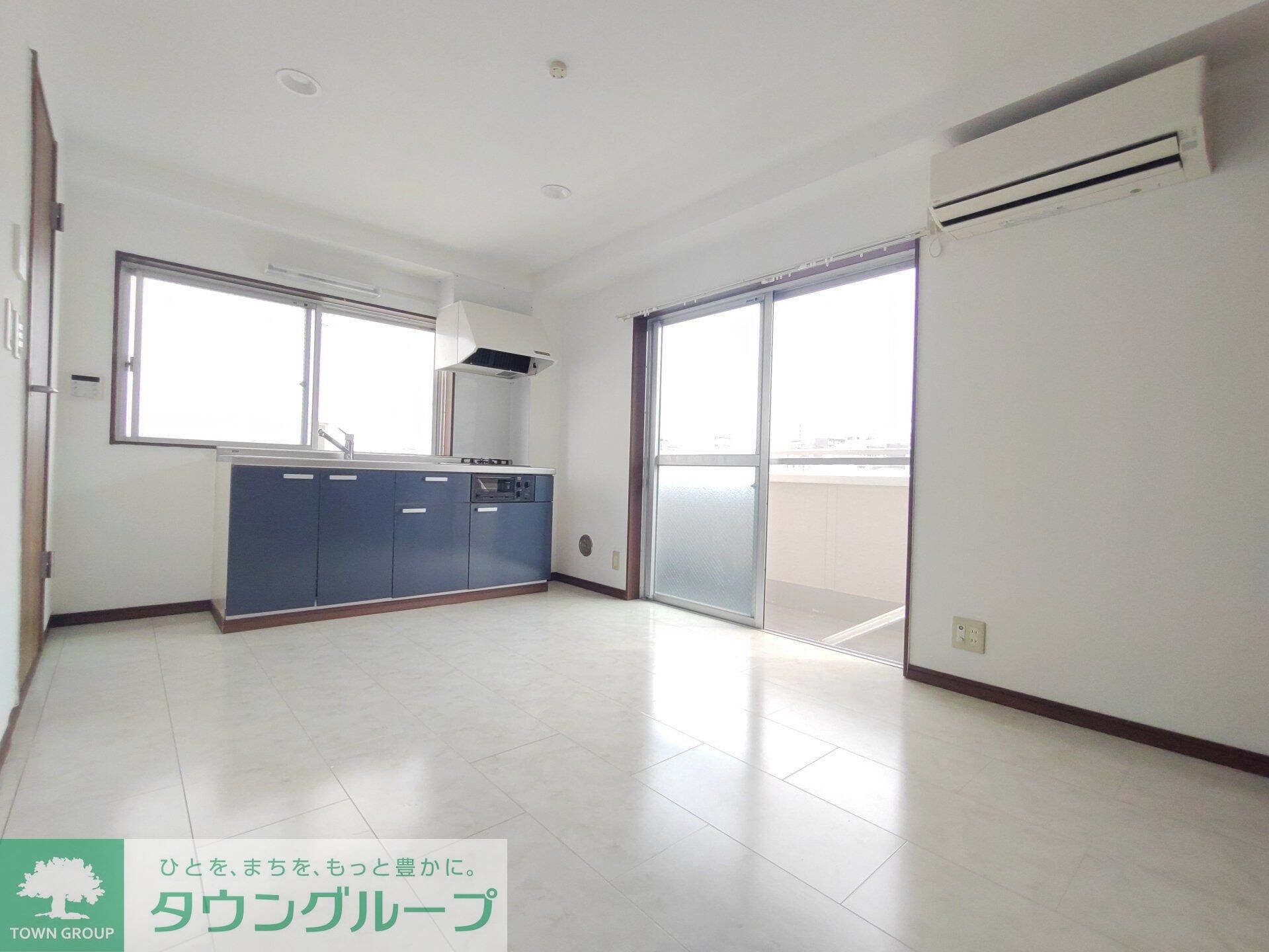 物件内観写真18　(リビング/居室)