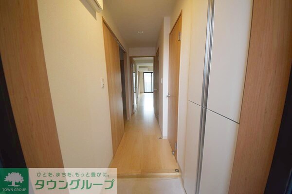 玄関(★お部屋探しは株式会社タウンハウジング東京まで★)