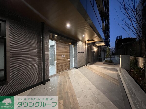 エントランス(★お部屋探しは株式会社タウンハウジング東京まで★)