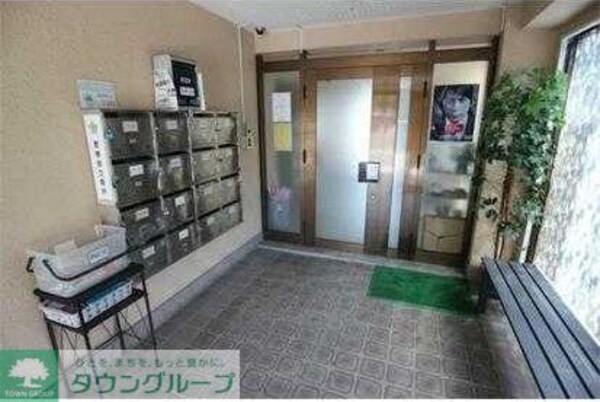 エントランス(★お問い合わせはタウンハウジング聖蹟桜ヶ丘店まで★)