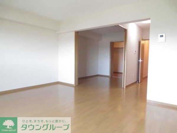 リビング・居室(★お部屋探しは株式会社タウンハウジング東京まで★)