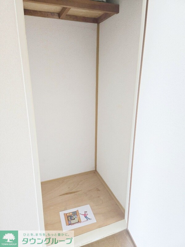 収納(★収納も上部棚のついていて収納力がございます★)