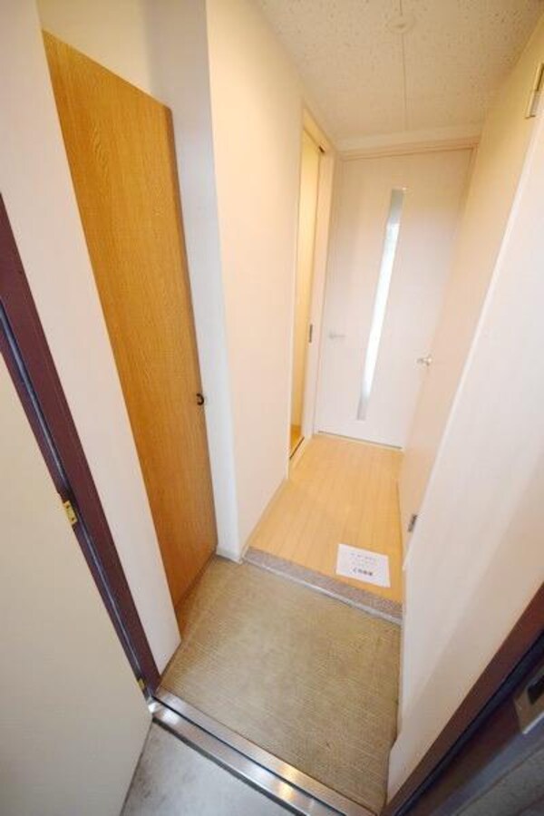 玄関(★お部屋探しは株式会社タウンハウジング東京まで★)
