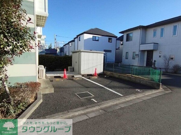 駐車場(★お問合せはタウンハウジング祖師ヶ谷大蔵店まで★)
